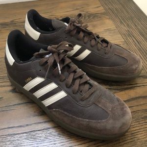 قطبي adidas samba brown suede 